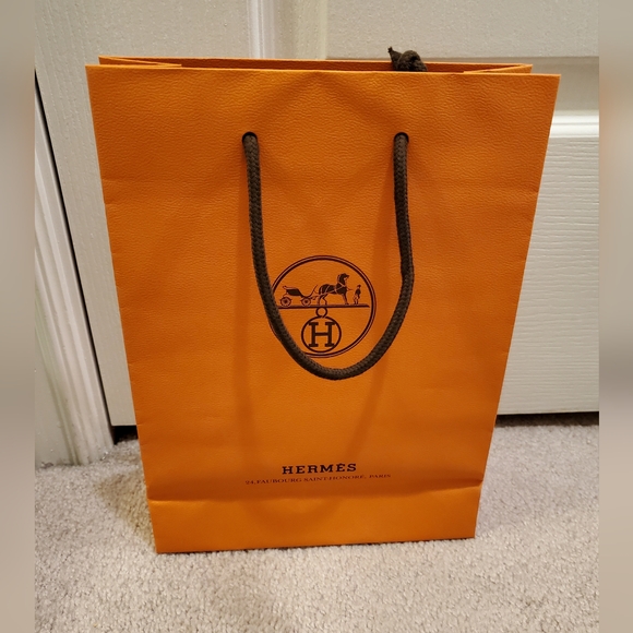 Authentic Hermes gift bag - Picture 5 of 5